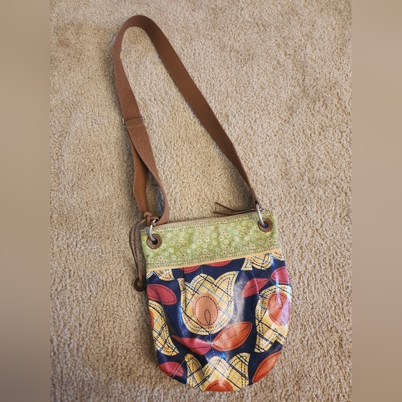 FOSSIL Womens Crossbody Key-Per Coated Canvas Green Floral  #O - Picture 1 of 6